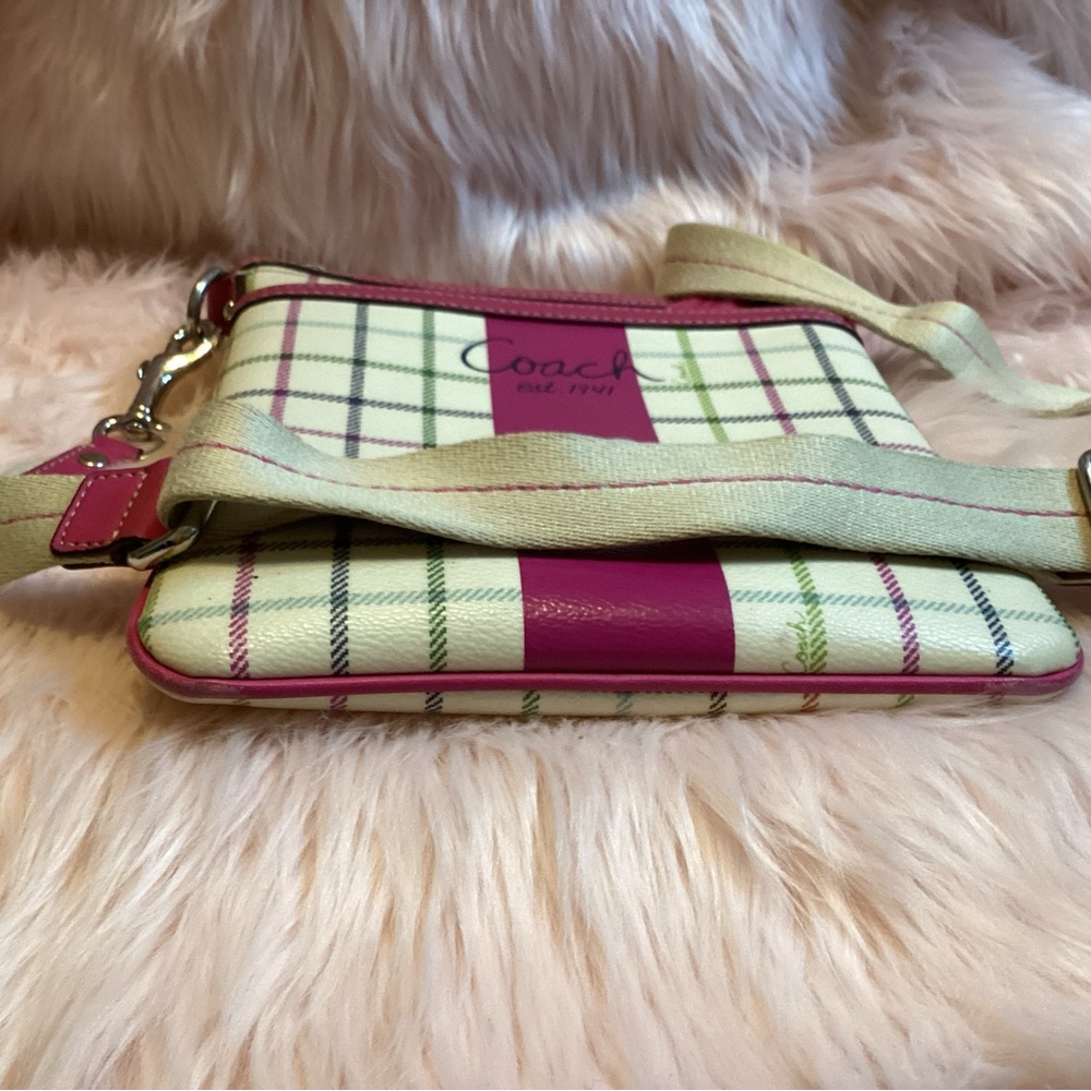 Coach Pink and Cream Crossbody Bag with Boxy Design - Picture 7 of 7